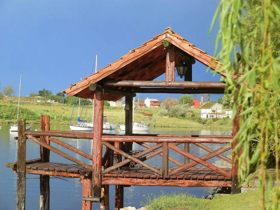 cabañas rio quequen
