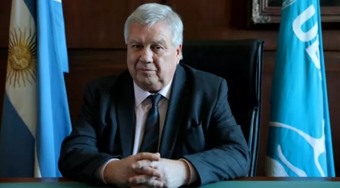 6623bd31c1c57_700_387!