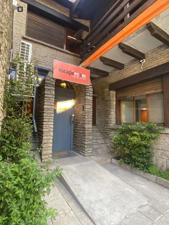 015f26d4-66b5-4e48-8db7-9e3a141478d6