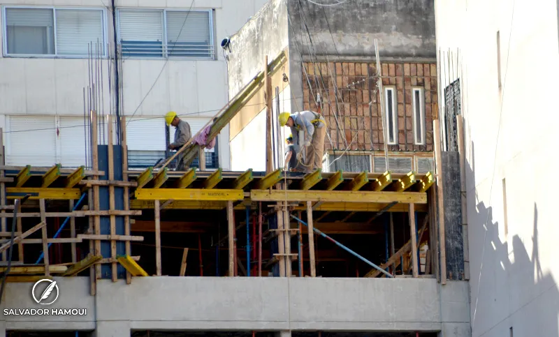 Operarios-de-Construccion