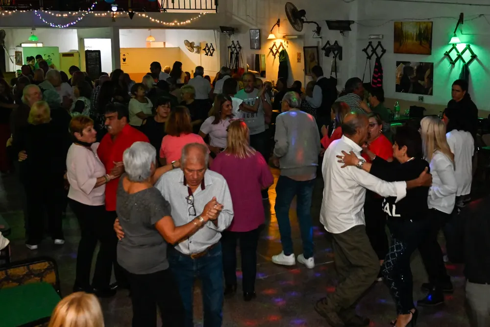 mail - 2025-05-09T125706.123