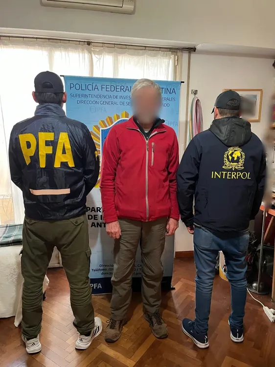 651da908-1b7b-4b71-915e-904c4cdc011f - copia