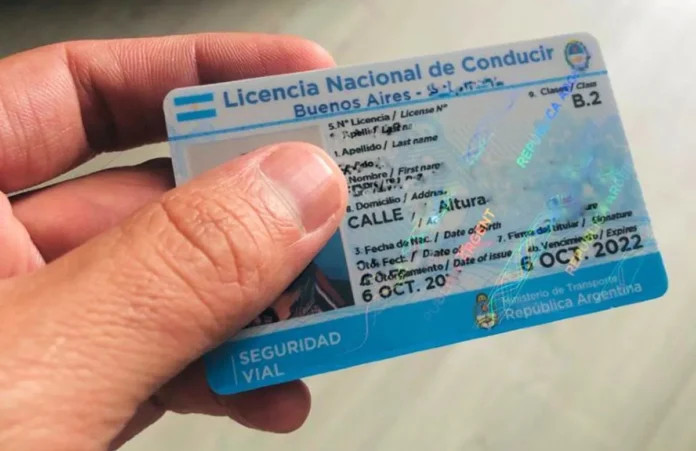 Licencia-conducir-696x451