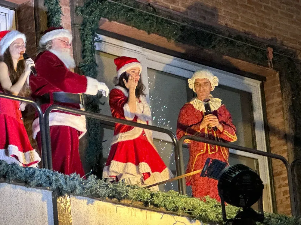 8aa2f621-045f-4ef5-8f1e-e29df9693348